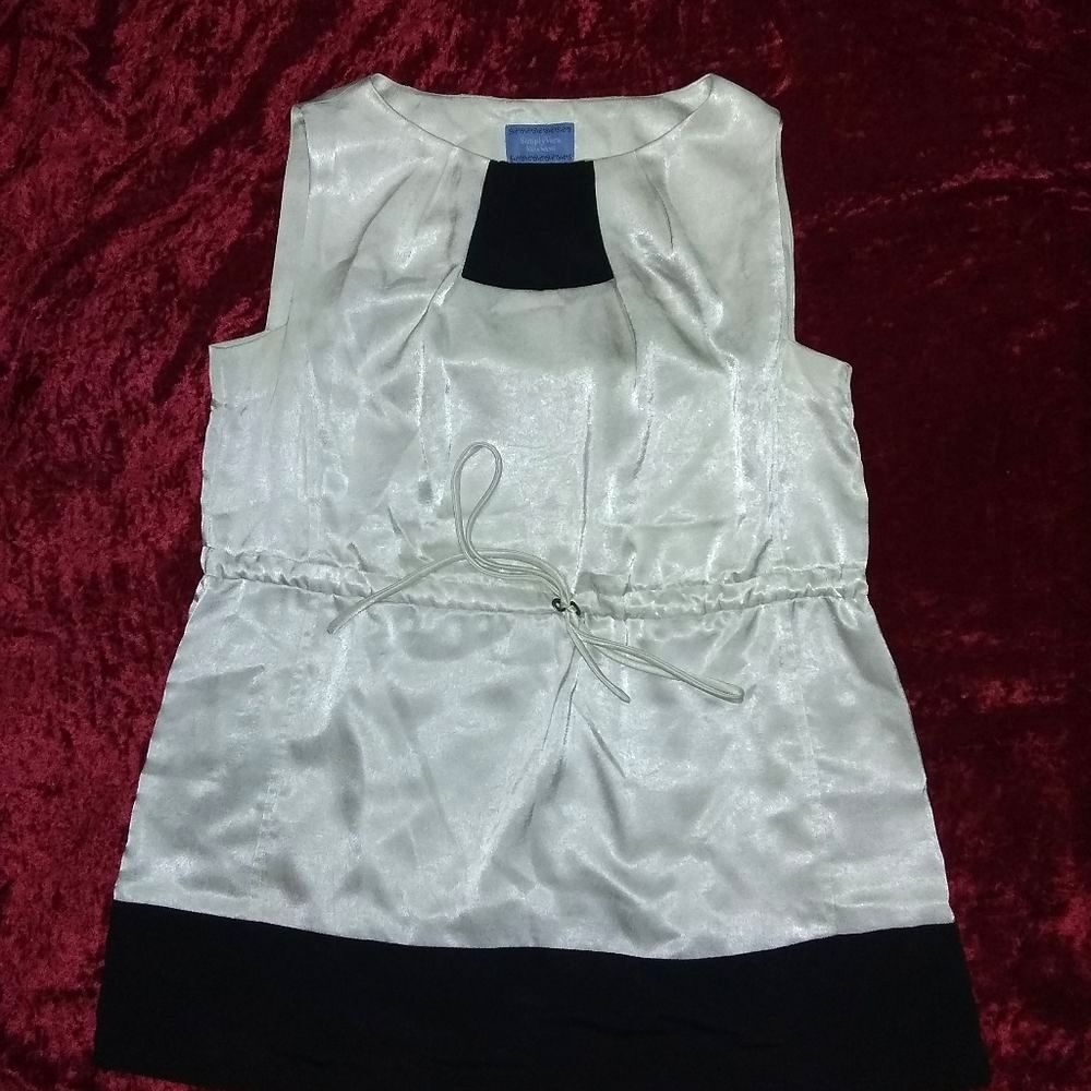 Simply Vera Wang White & Black Colorblock Blouse Top Size 10 Drawstring Waist